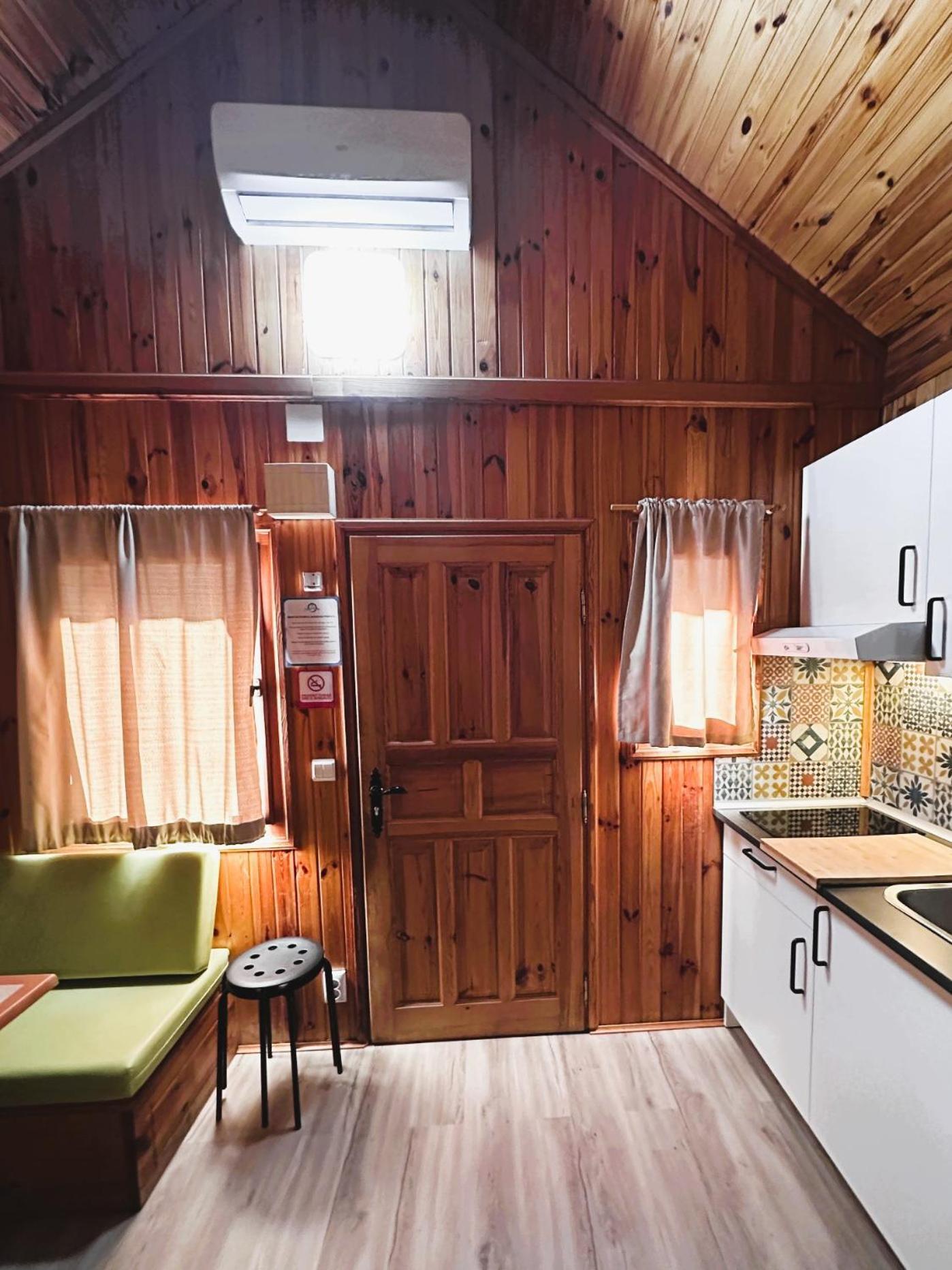 Camping Riera Merles Borredá 外观 照片