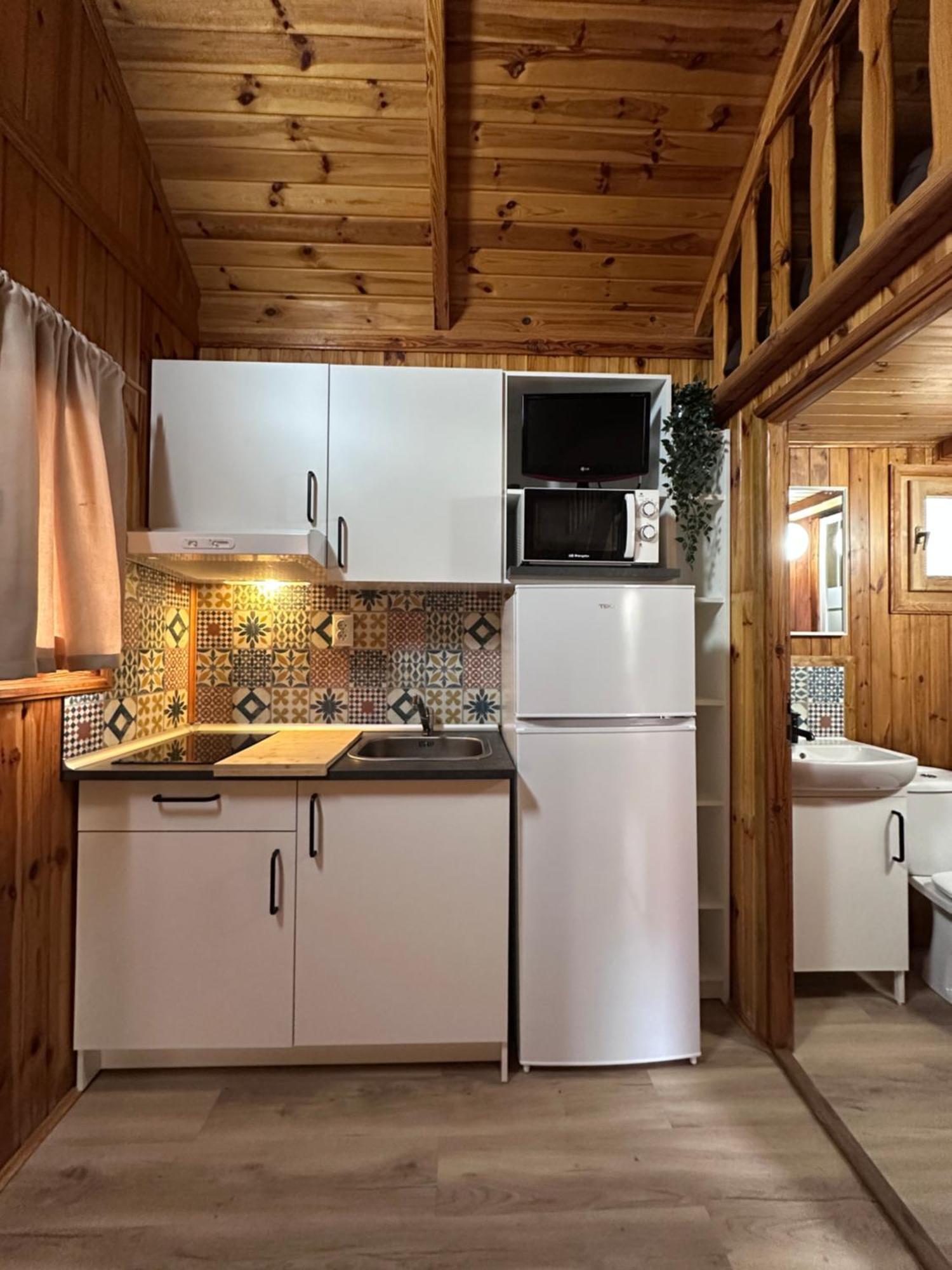Camping Riera Merles Borredá 外观 照片