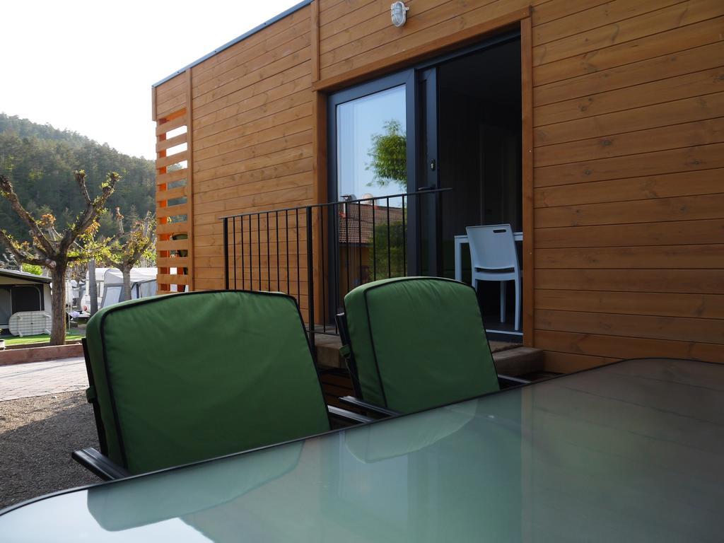 Camping Riera Merles Borredá 外观 照片